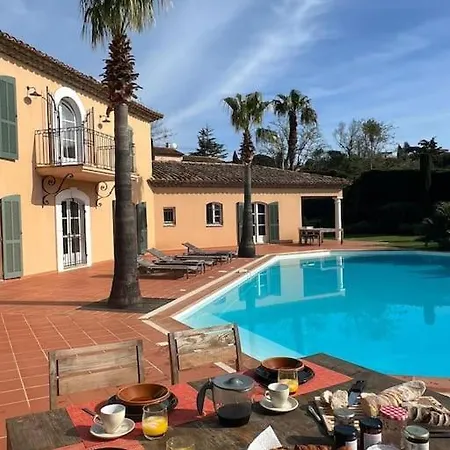 Villa Luxe In Grimaud