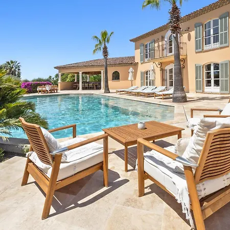 Luxe In Villa Grimaud