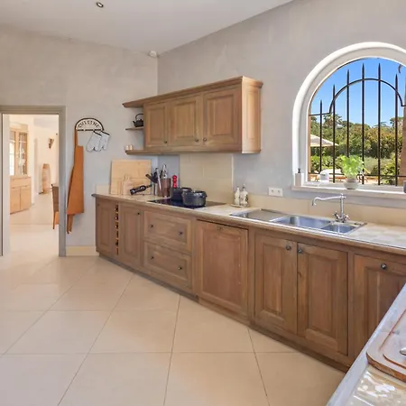 Luxe In * Grimaud