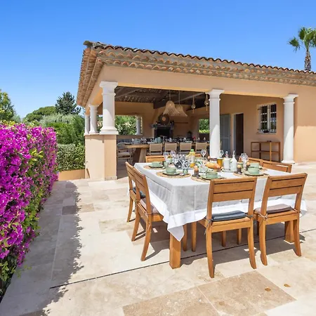 Luxe In Villa Grimaud