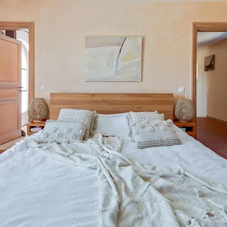 Luxe In Villa Grimaud